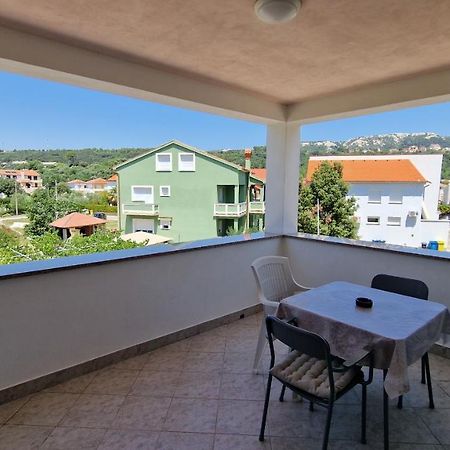 Haus Anica Apartment Rab Town Ngoại thất bức ảnh