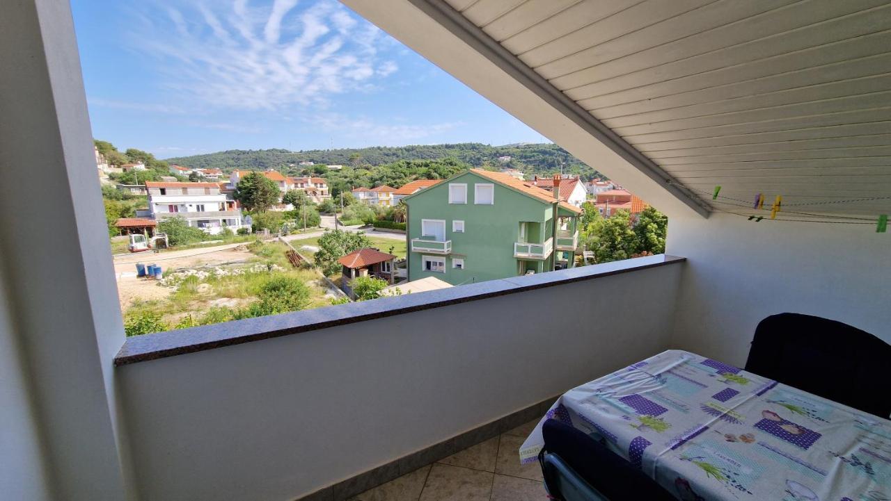 Haus Anica Apartment Rab Town Ngoại thất bức ảnh